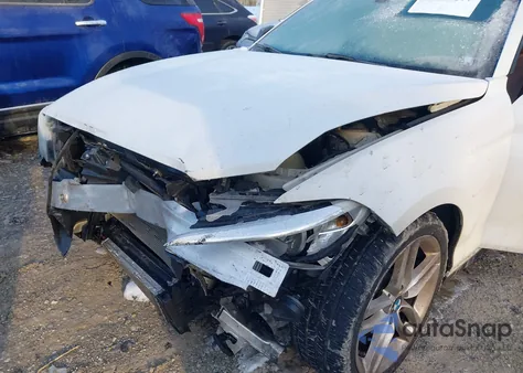 2015 BMW 228I xDrive z USA, uszkodzony, nr VIN WBA1F7C52FVX95953